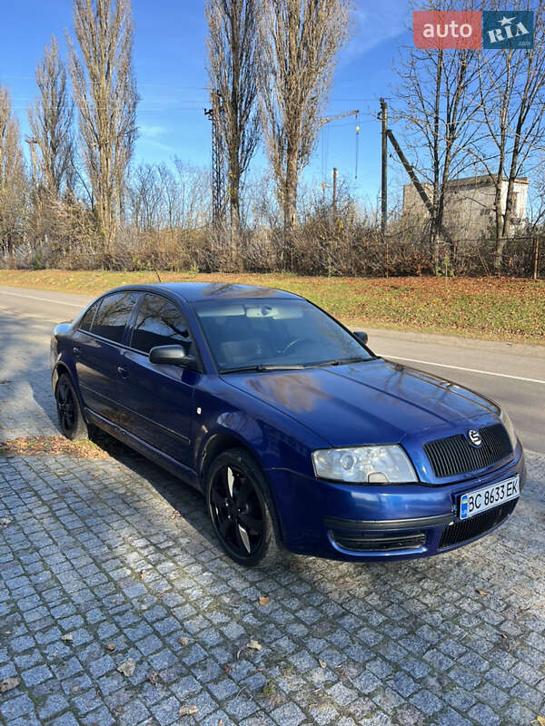 Ліфтбек Skoda Superb 2003 в Львові фото 14 Ліфтбек Skoda Superb 2003 в Львові