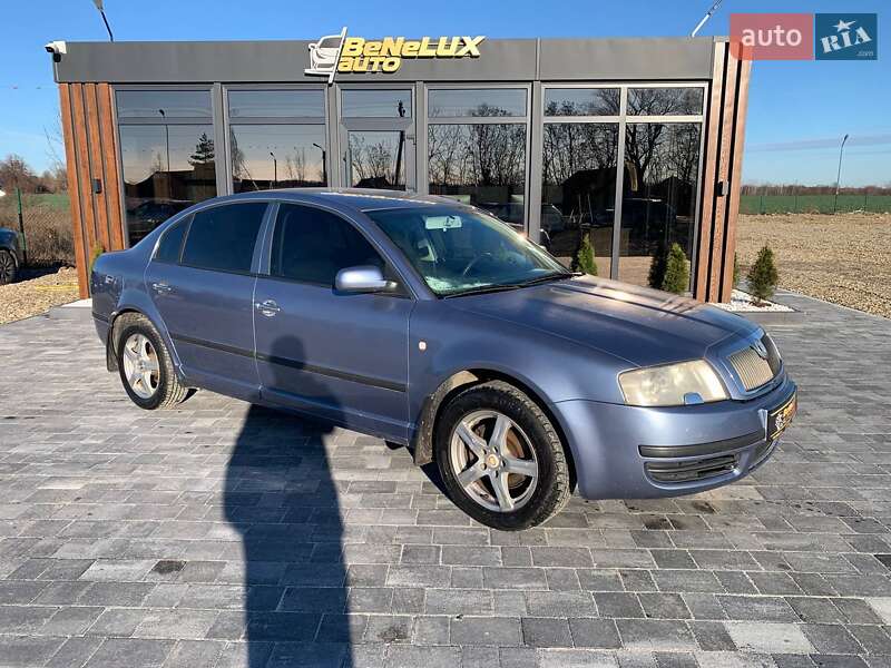 Лифтбек Skoda Superb 2005 в Коломые