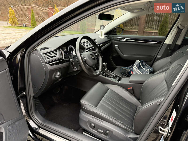 Універсал Skoda Superb 2021 в Сваляві