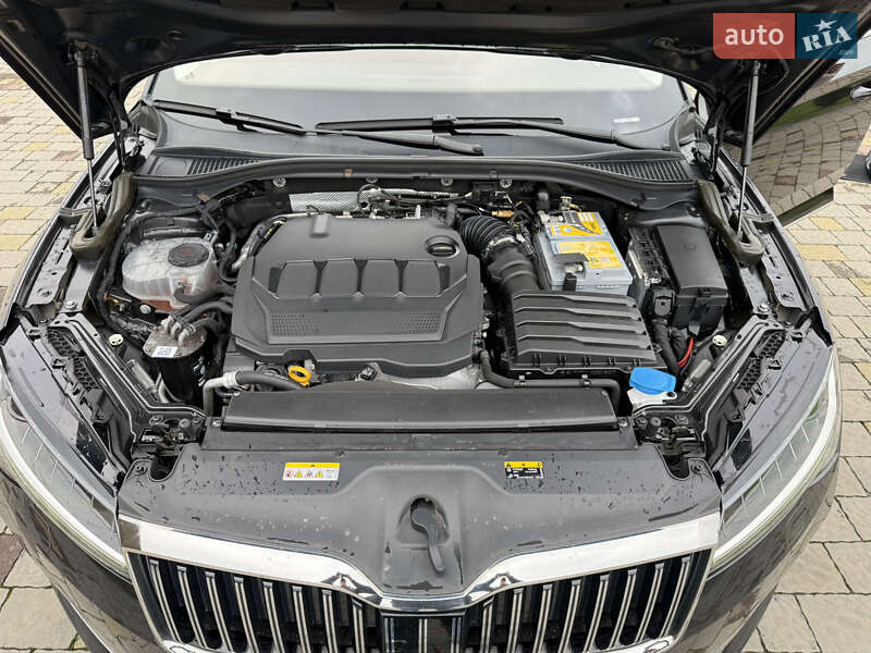 Універсал Skoda Superb 2021 в Сваляві