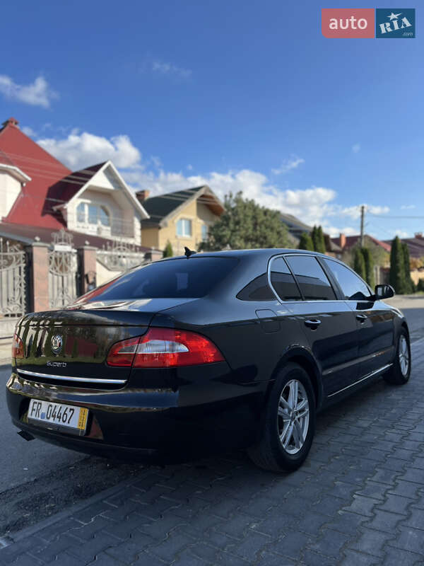 Ліфтбек Skoda Superb 2012 в Ужгороді фото 8 Ліфтбек Skoda Superb 2012 в Ужгороді