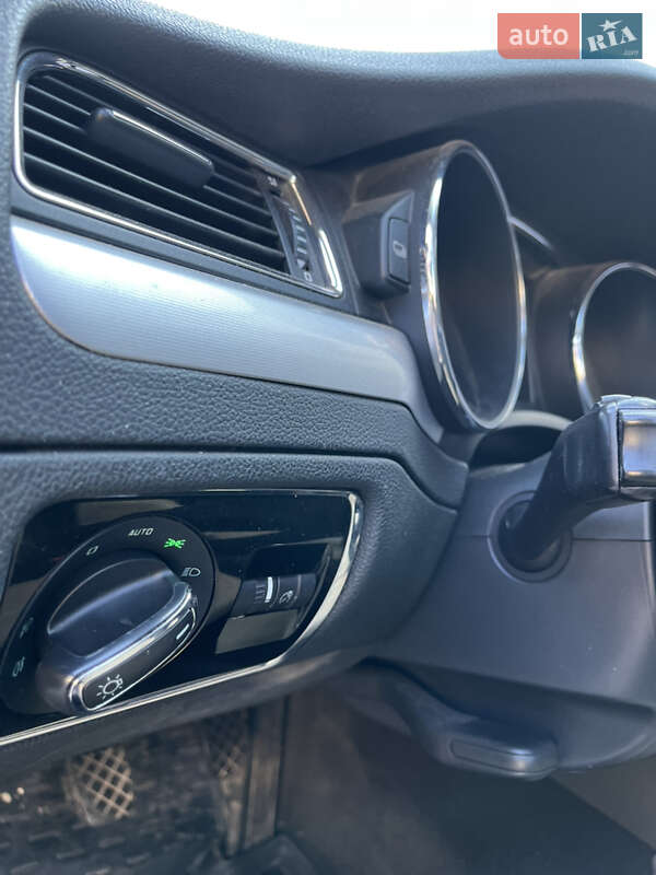 Ліфтбек Skoda Superb 2012 в Ужгороді фото 18 Ліфтбек Skoda Superb 2012 в Ужгороді