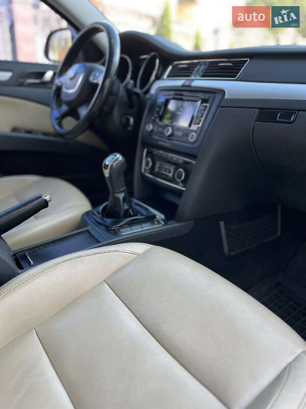 Ліфтбек Skoda Superb 2012 в Ужгороді фото 28 Ліфтбек Skoda Superb 2012 в Ужгороді