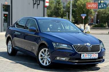 Лифтбек Skoda Superb 2015 в Кривом Роге