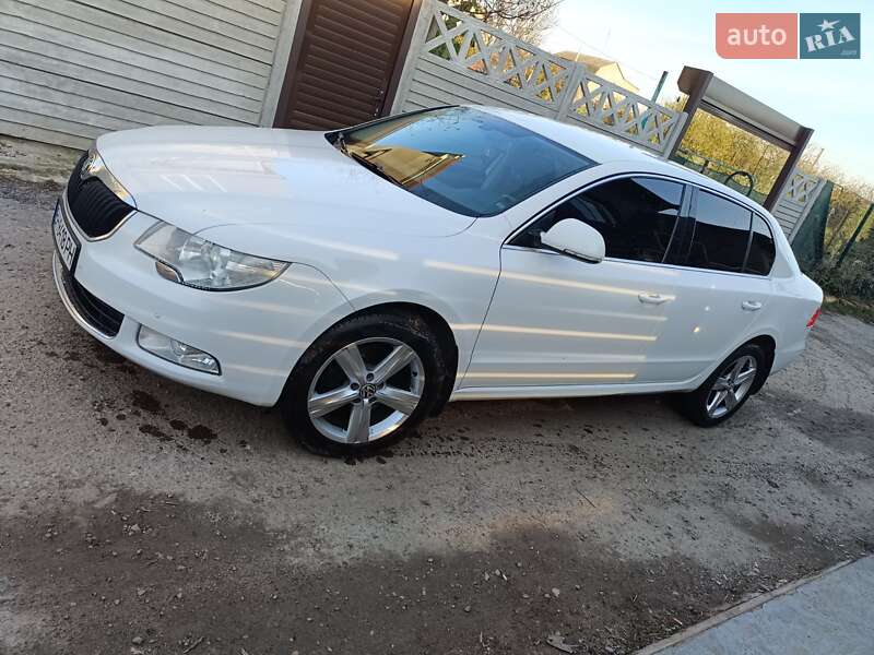 Лифтбек Skoda Superb 2010 в Одессе фото 2 Лифтбек Skoda Superb 2010 в Одессе
