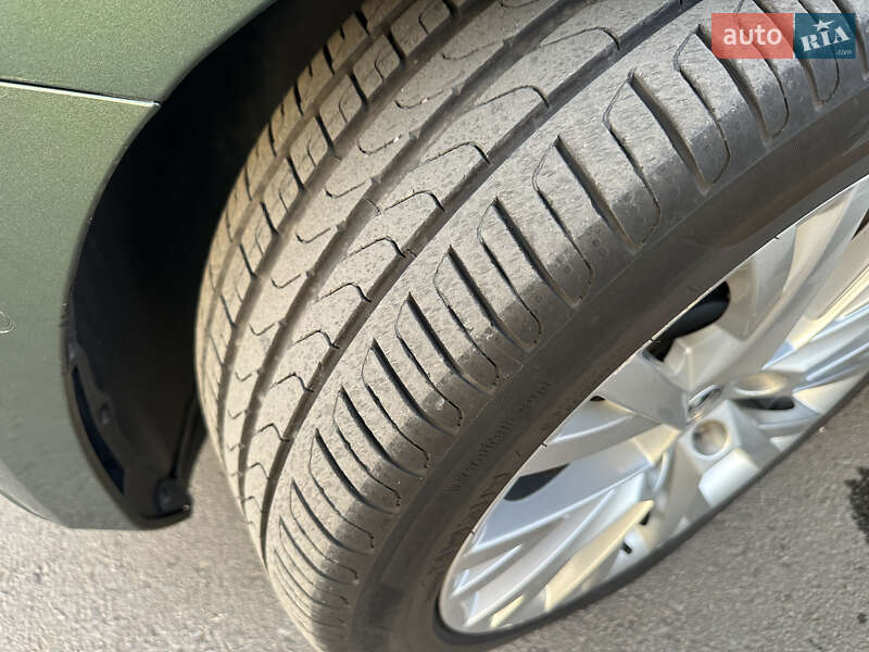 Универсал Skoda Superb 2022 в Городенке