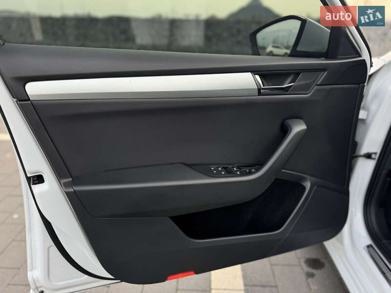 Ліфтбек Skoda Superb 2019 в Мукачевому фото 30 Ліфтбек Skoda Superb 2019 в Мукачевому