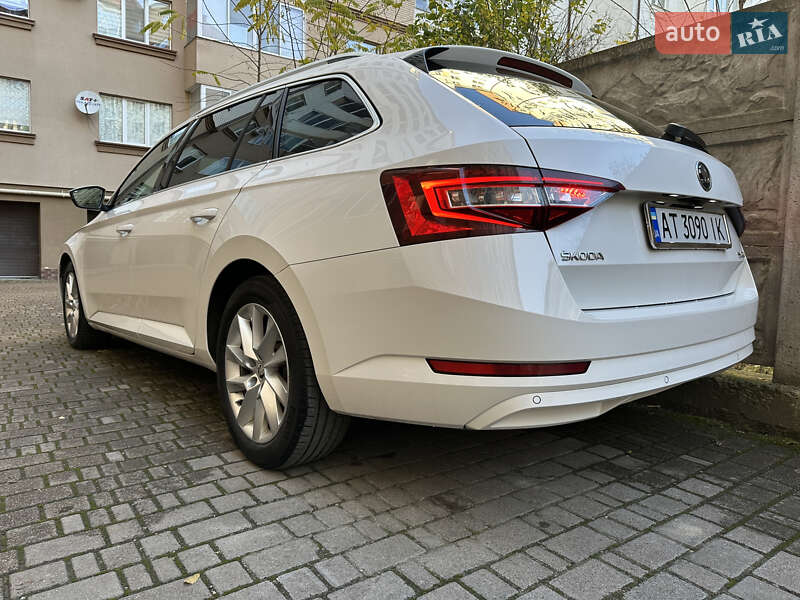 Універсал Skoda Superb 2016 в Івано-Франківську