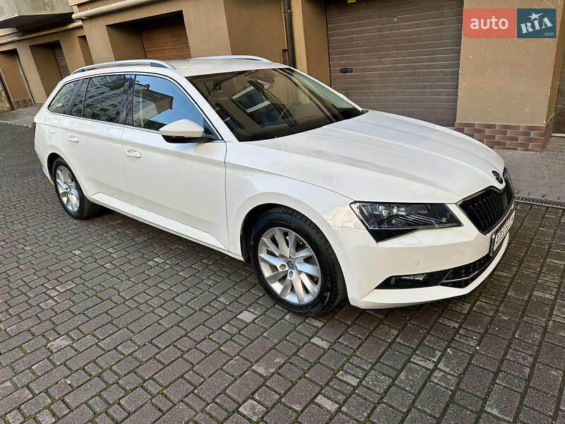 Універсал Skoda Superb 2016 в Івано-Франківську
