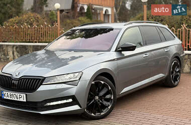 Универсал Skoda Superb 2021 в Киеве