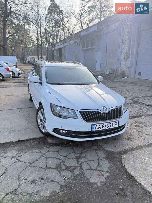 Універсал Skoda Superb 2014 в Києві