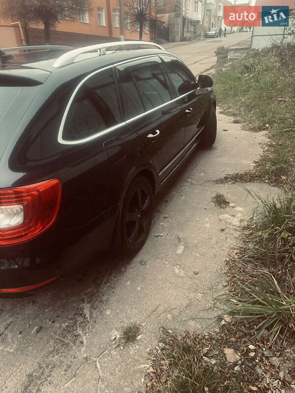 Универсал Skoda Superb 2014 в Виннице