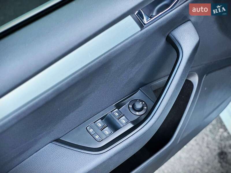 Ліфтбек Skoda Superb 2019 в Києві