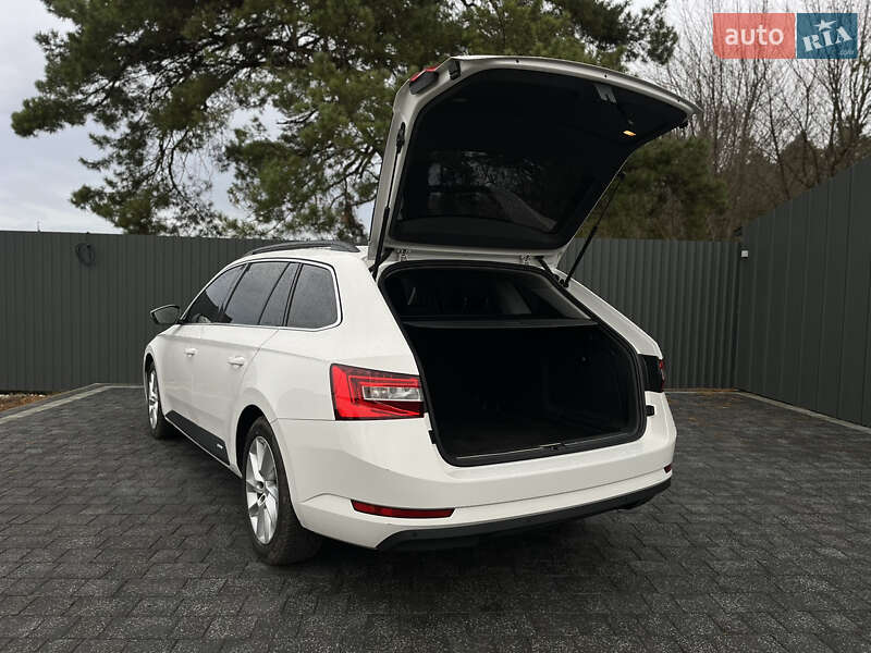 Универсал Skoda Superb 2016 в Ровно фото 11 Универсал Skoda Superb 2016 в Ровно