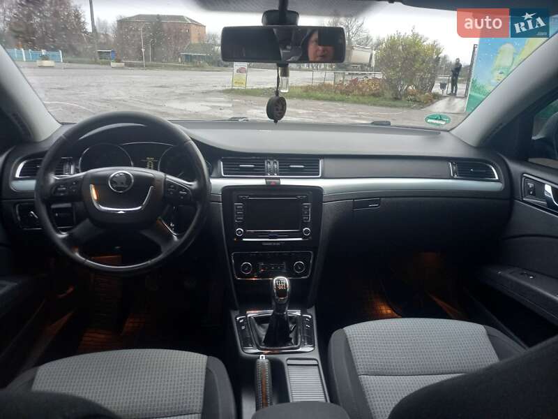 Ліфтбек Skoda Superb 2008 в Теофіполі