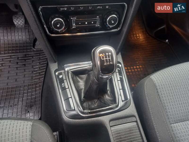 Ліфтбек Skoda Superb 2008 в Теофіполі