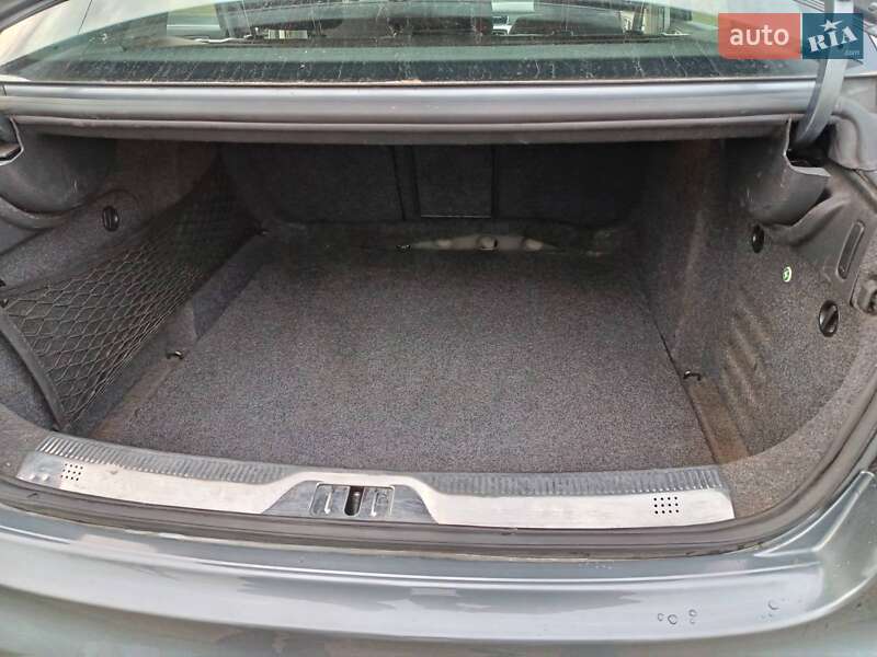 Лифтбек Skoda Superb 2012 в Переяславе