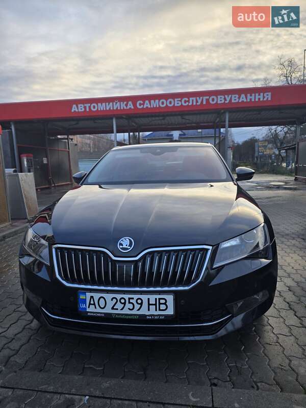 Skoda Superb 2016 Skoda Superb 2016