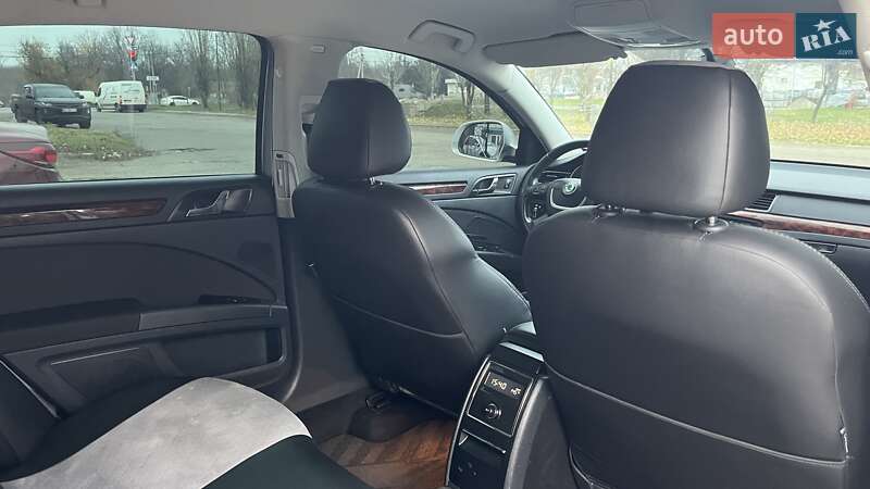 Лифтбек Skoda Superb 2012 в Николаеве