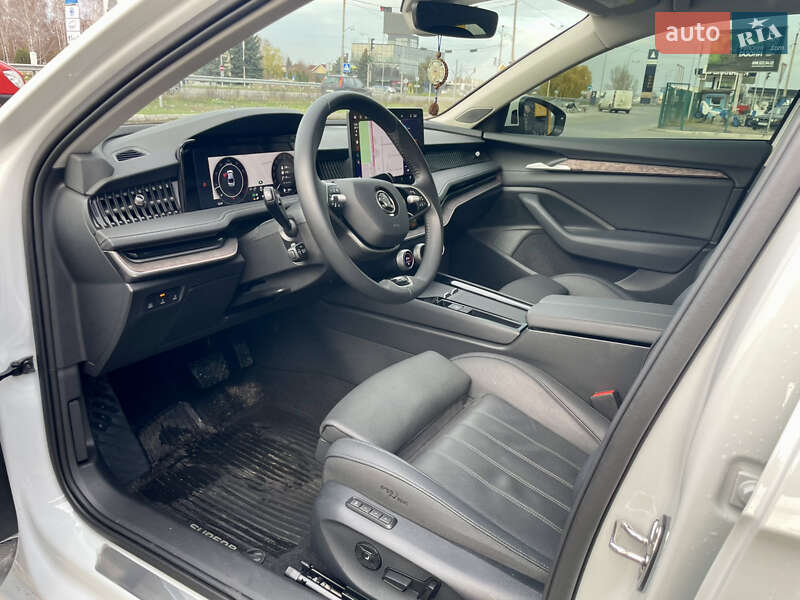 Ліфтбек Skoda Superb 2024 в Дніпрі фото 21 Ліфтбек Skoda Superb 2024 в Дніпрі