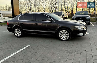 Лифтбек Skoda Superb 2009 в Ивано-Франковске