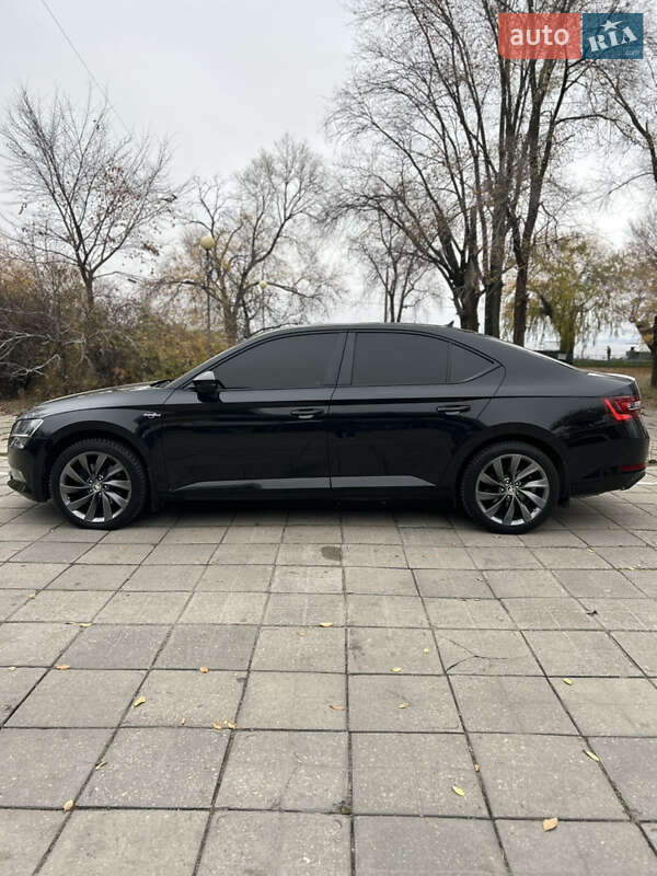 Ліфтбек Skoda Superb 2017 в Запоріжжі