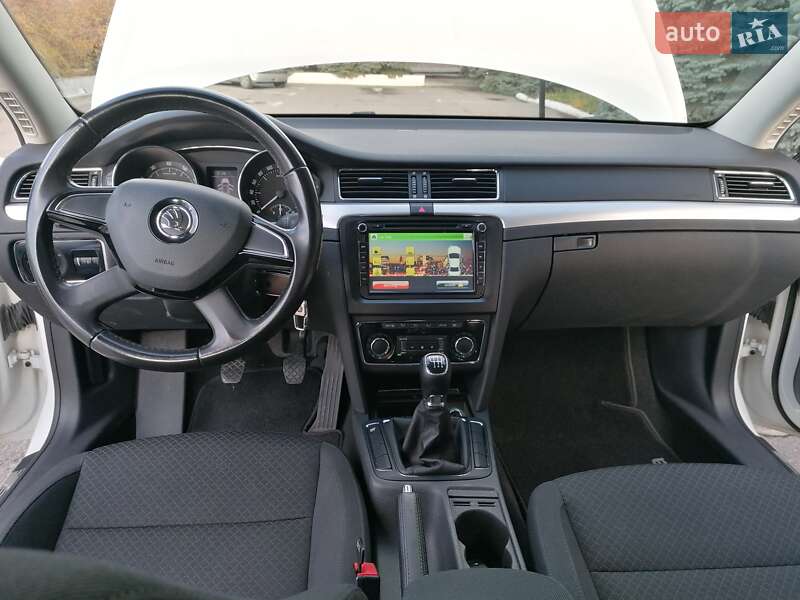 Лифтбек Skoda Superb 2013 в Харькове