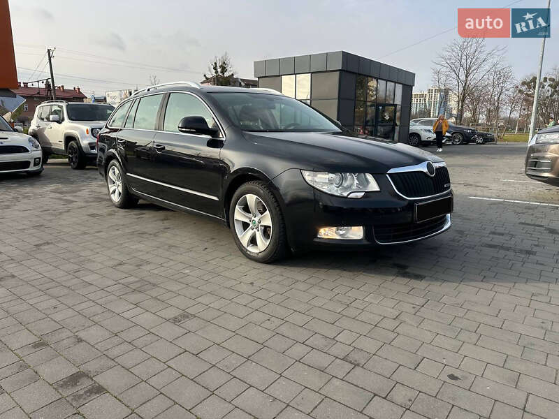 Универсал Skoda Superb 2012 в Львове фото 3 Универсал Skoda Superb 2012 в Львове