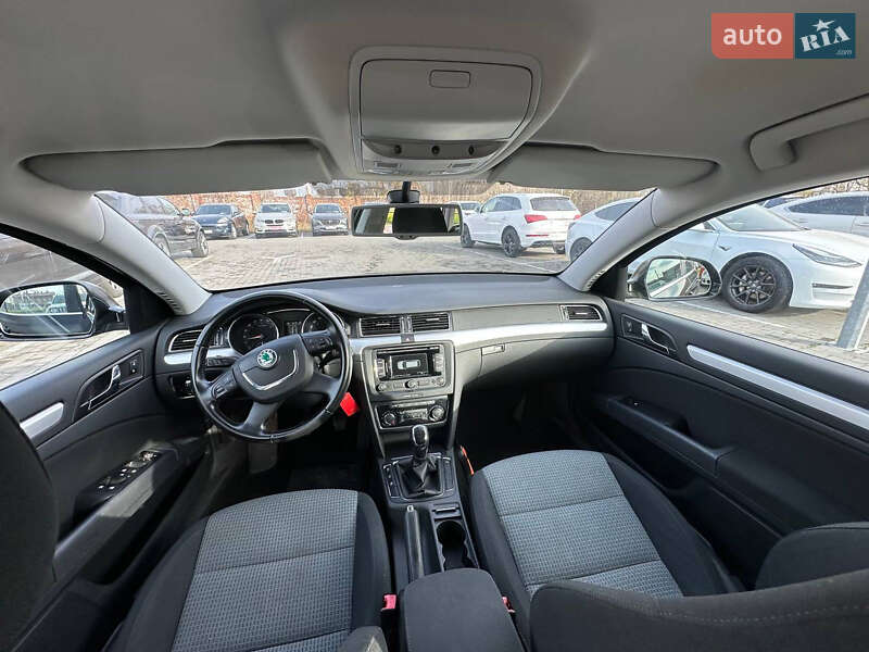Универсал Skoda Superb 2012 в Львове фото 12 Универсал Skoda Superb 2012 в Львове