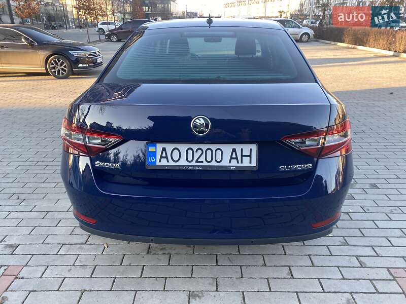 Ліфтбек Skoda Superb 2017 в Ужгороді