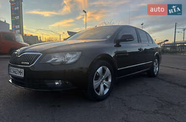Лифтбек Skoda Superb 2013 в Львове
