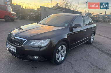Лифтбек Skoda Superb 2013 в Львове