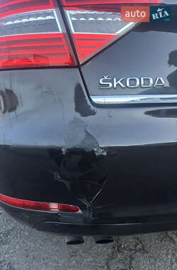 Лифтбек Skoda Superb 2013 в Львове
