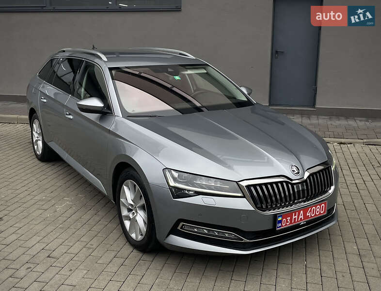 Универсал Skoda Superb 2020 в Мукачево