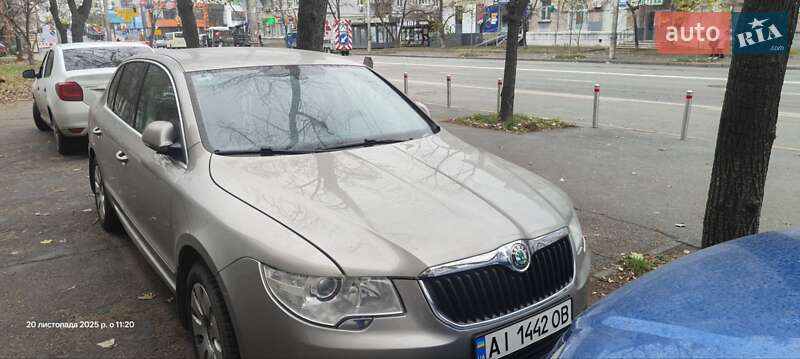 Ліфтбек Skoda Superb 2010 в Києві