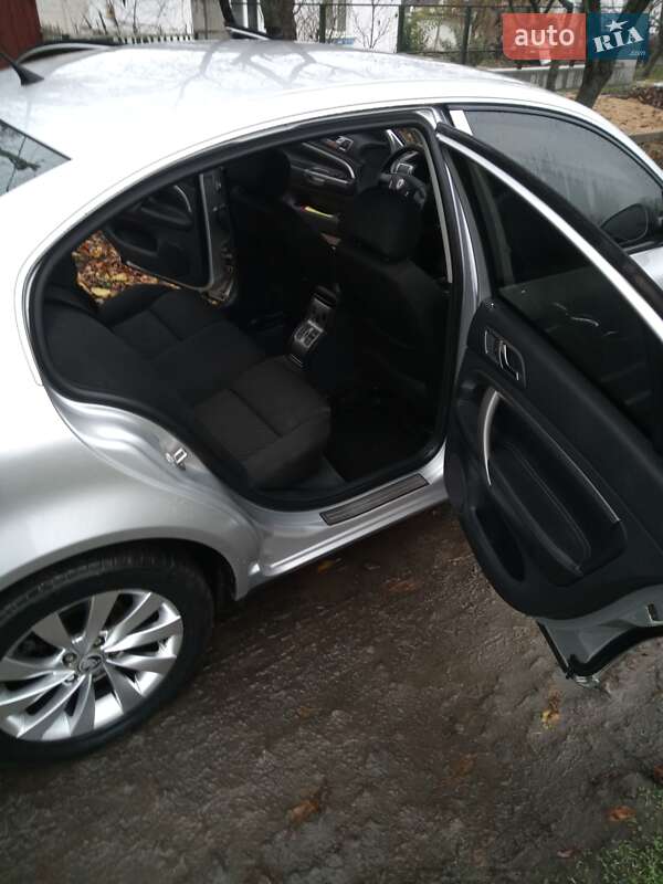 Лифтбек Skoda Superb 2008 в Умани