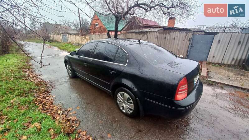 Лифтбек Skoda Superb 2002 в Кривом Роге фото 3 Лифтбек Skoda Superb 2002 в Кривом Роге