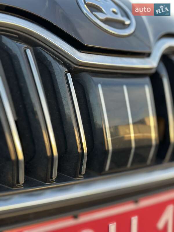 Ліфтбек Skoda Superb 2018 в Стрию