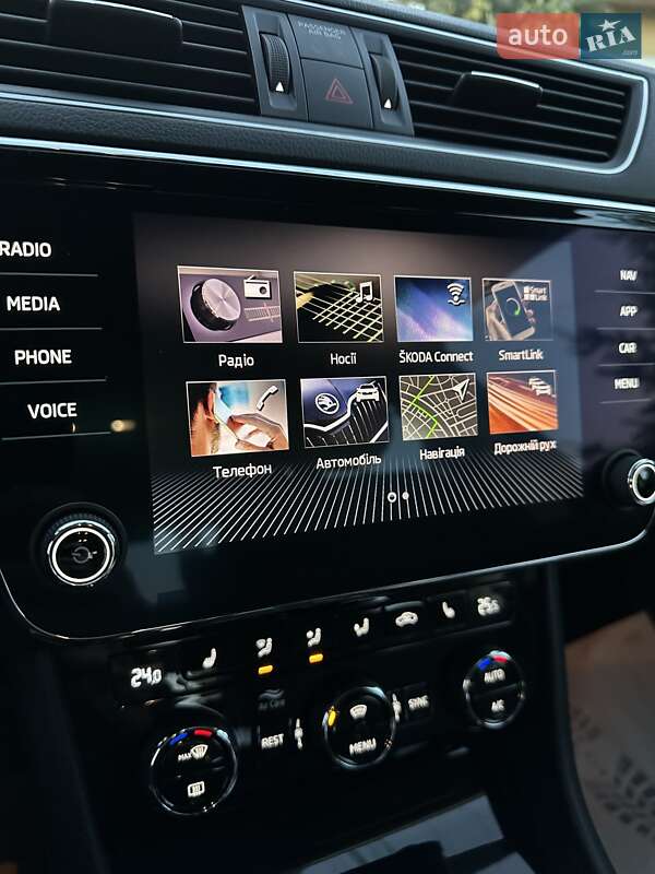 Ліфтбек Skoda Superb 2018 в Стрию