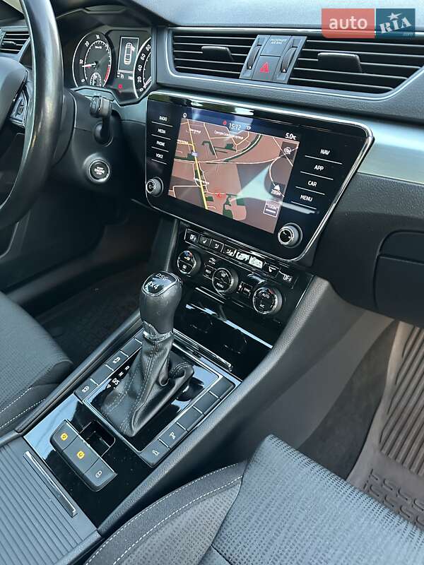 Ліфтбек Skoda Superb 2018 в Стрию