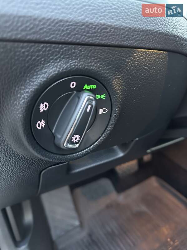 Ліфтбек Skoda Superb 2018 в Стрию