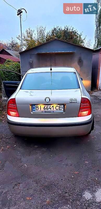 Ліфтбек Skoda Superb 2005 в Полтаві