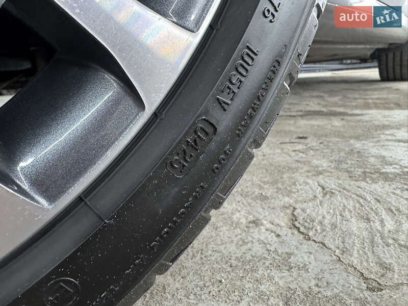 Универсал Skoda Superb 2012 в Кременце