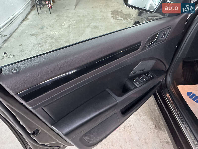 Универсал Skoda Superb 2012 в Кременце