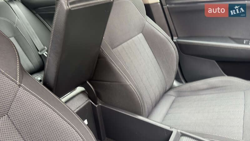 Универсал Skoda Superb 2022 в Сваляве