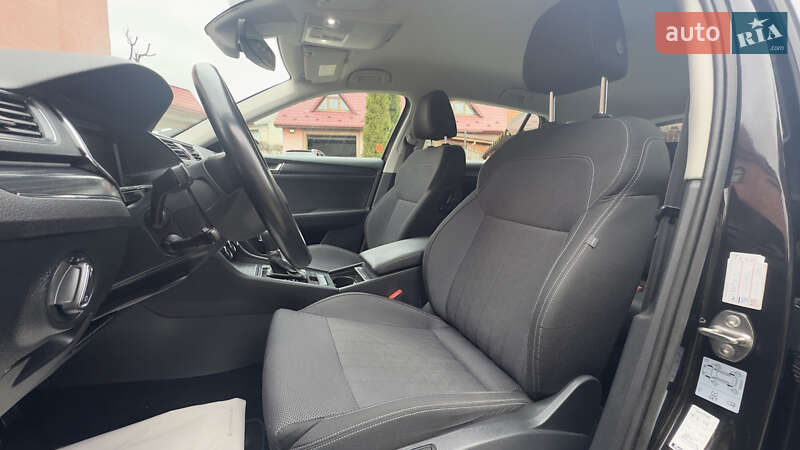 Универсал Skoda Superb 2022 в Сваляве