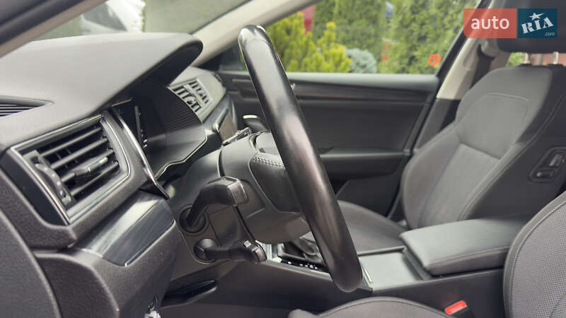 Универсал Skoda Superb 2022 в Сваляве