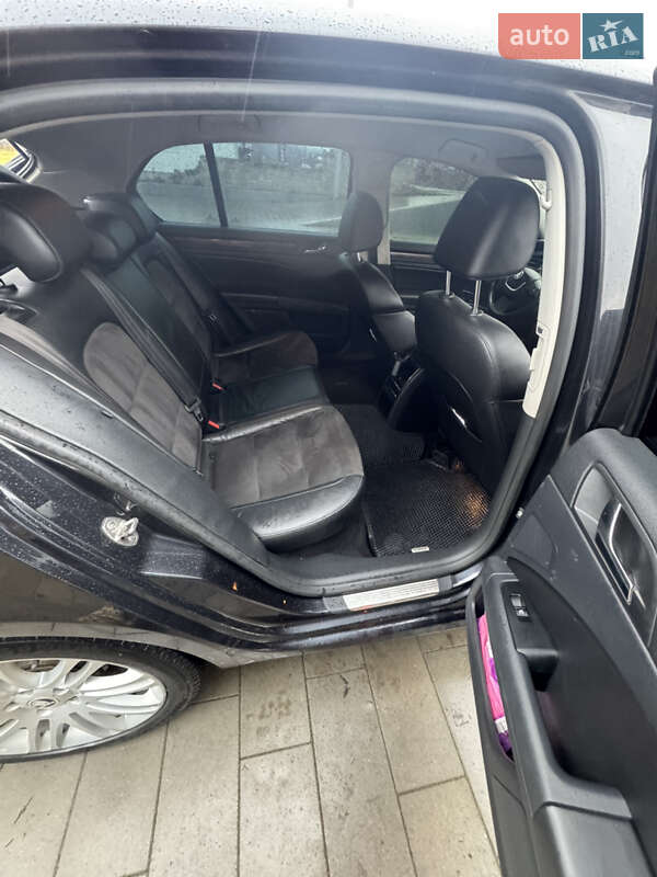 Лифтбек Skoda Superb 2012 в Делятине