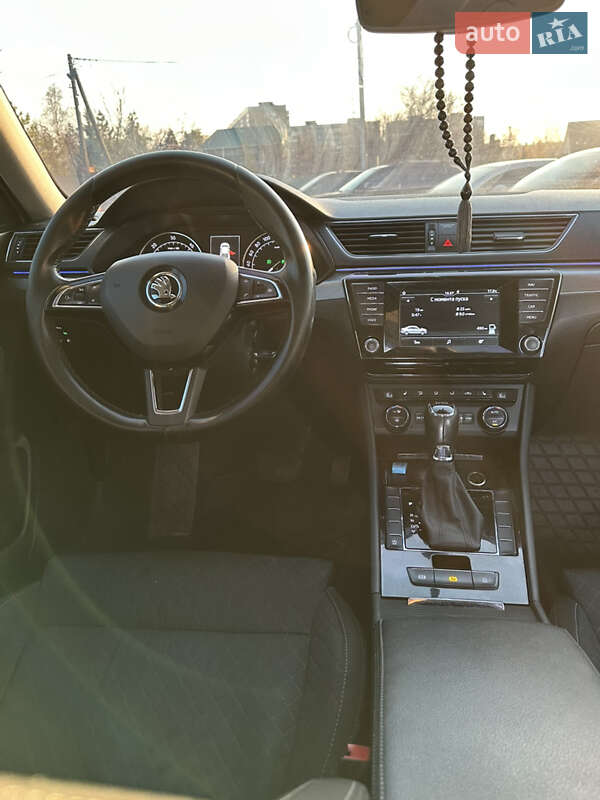 Ліфтбек Skoda Superb 2016 в Кривому Розі