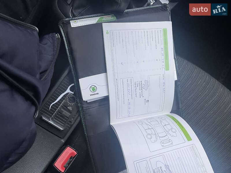 Лифтбек Skoda Superb 2014 в Львове